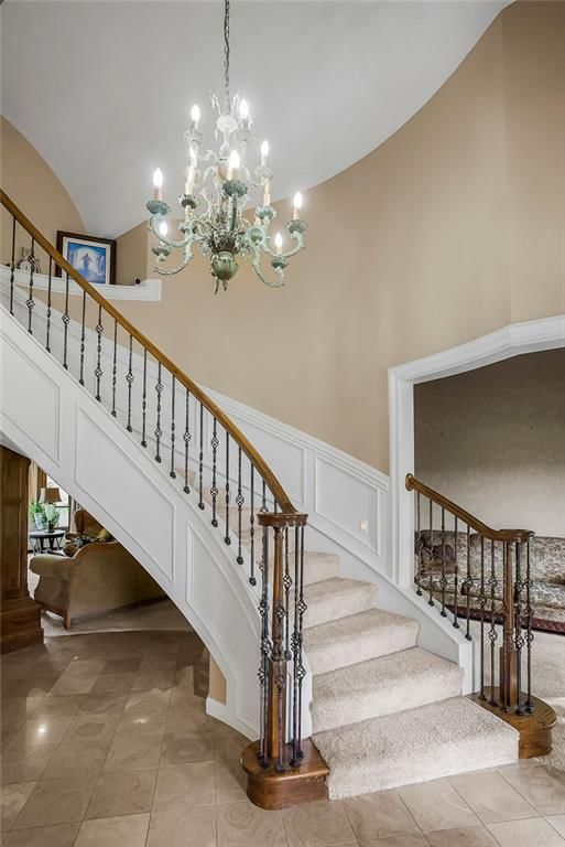 6905 N Charleston Drive — photo 8