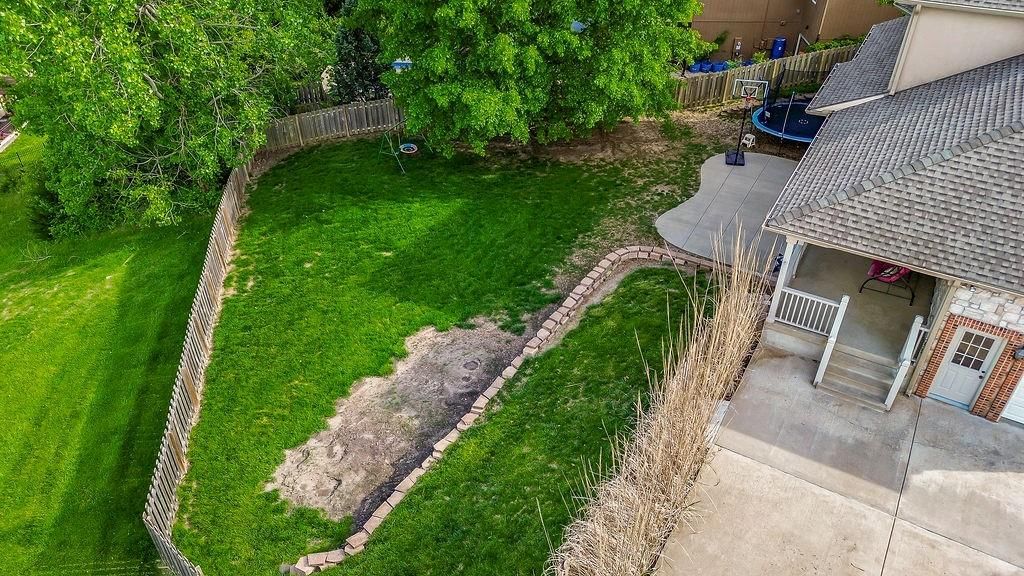 6905 N Charleston Drive — photo 43