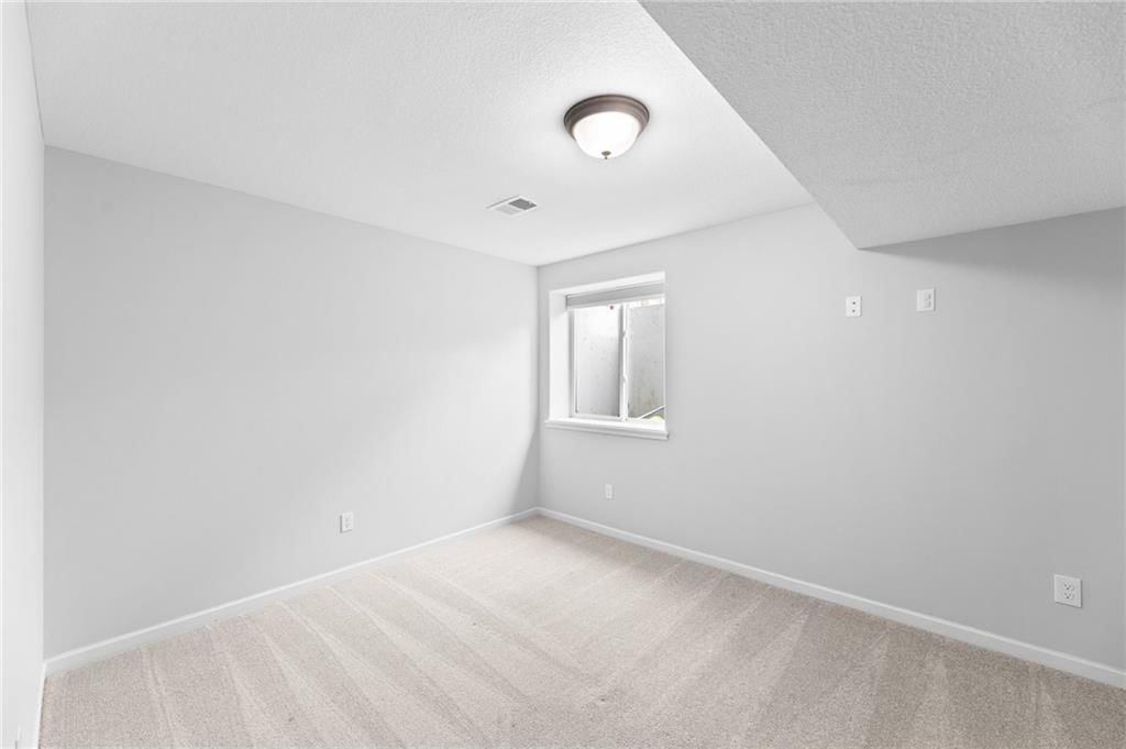 14096 S Landon Street — photo 42
