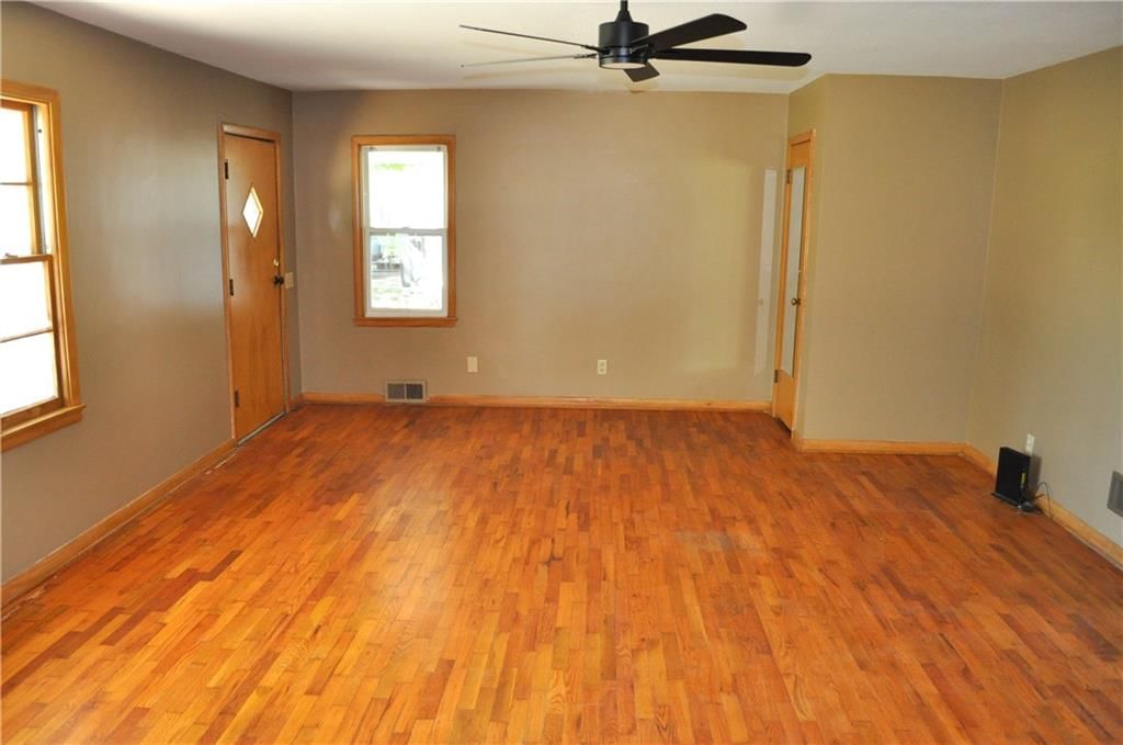 304 W Vermont Street — photo 7