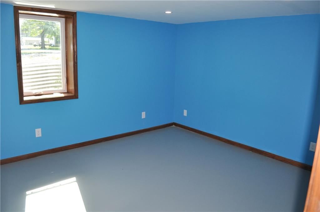 304 W Vermont Street — photo 15