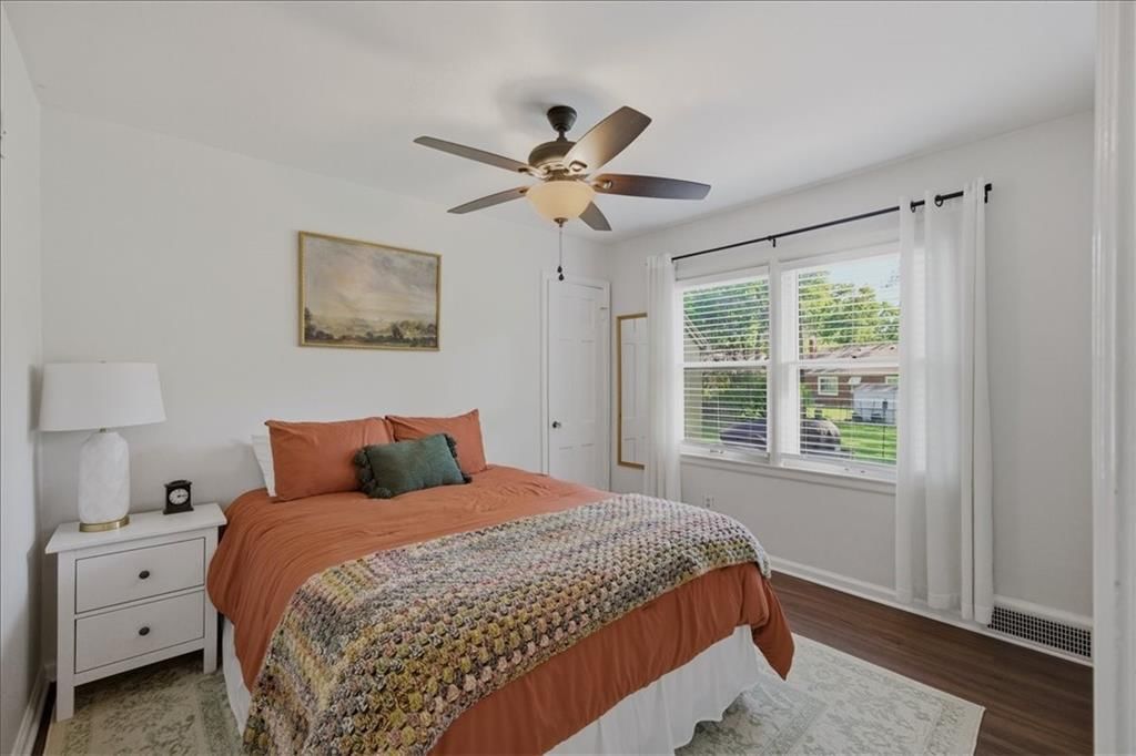 5207 Ash Street — photo 15