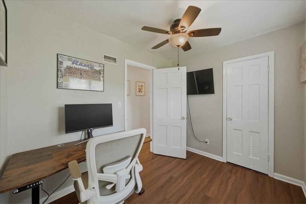 5207 Ash Street — photo 17