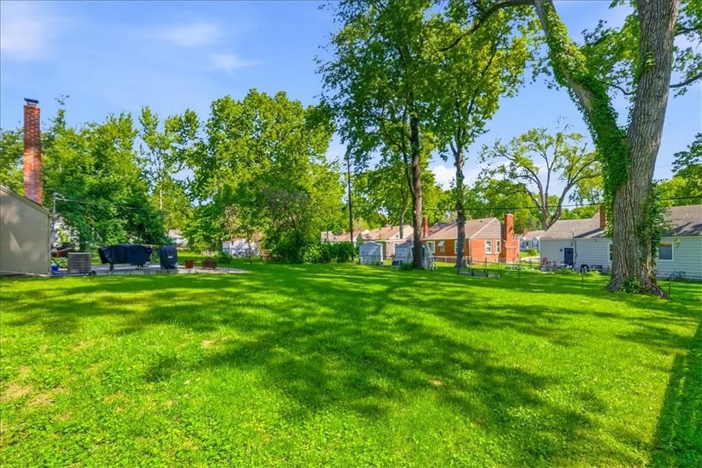 5207 Ash Street — photo 24