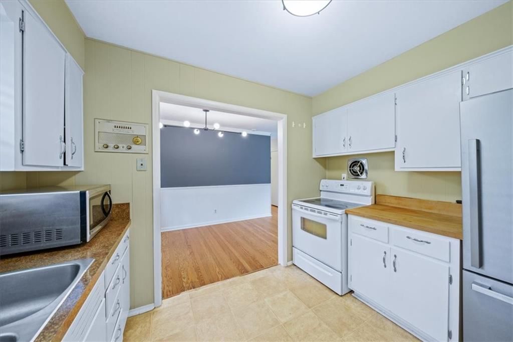 3428 W 77th Terrace — photo 14