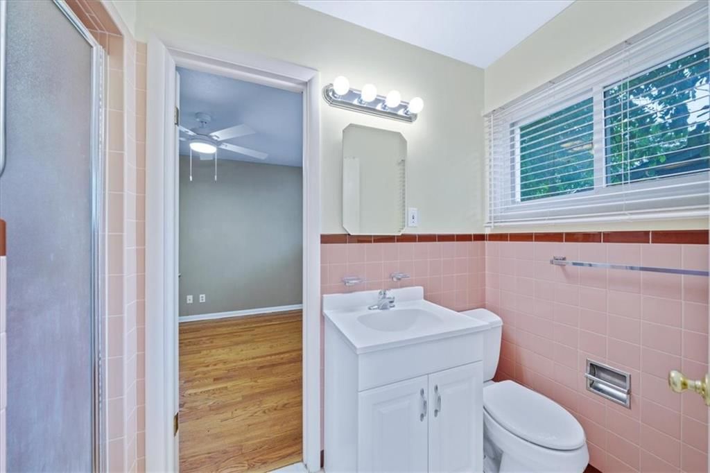 3428 W 77th Terrace — photo 18