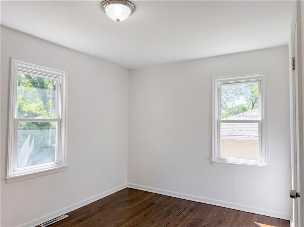 5333 N Euclid Avenue — photo 4