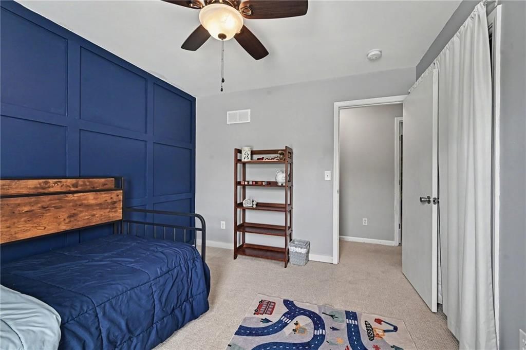 1752 Ray Street — photo 20