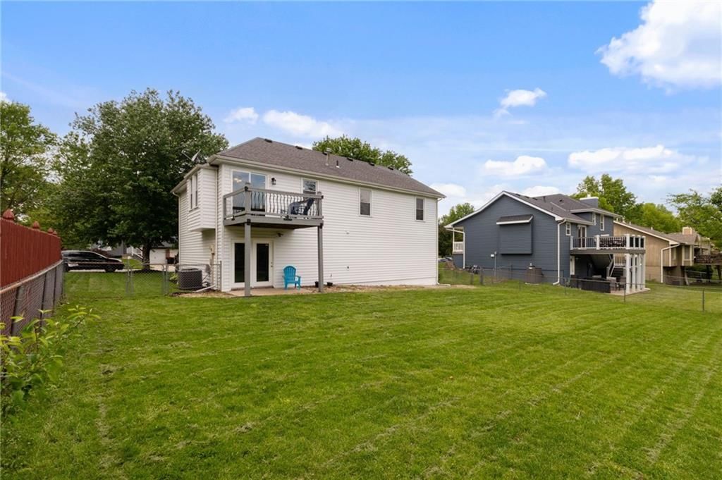 1709 Park Lane — photo 35