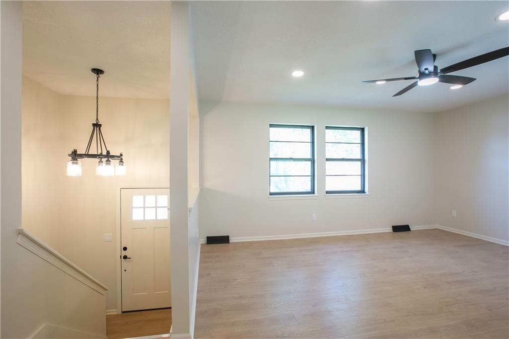 1603 Chapel Lane — photo 3