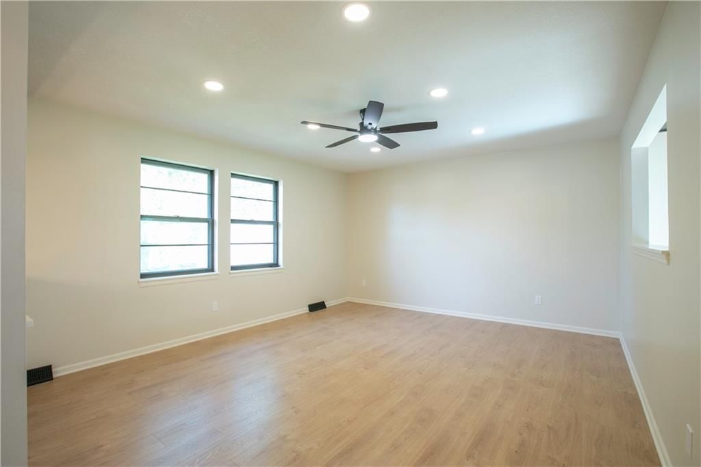 1603 Chapel Lane — photo 4