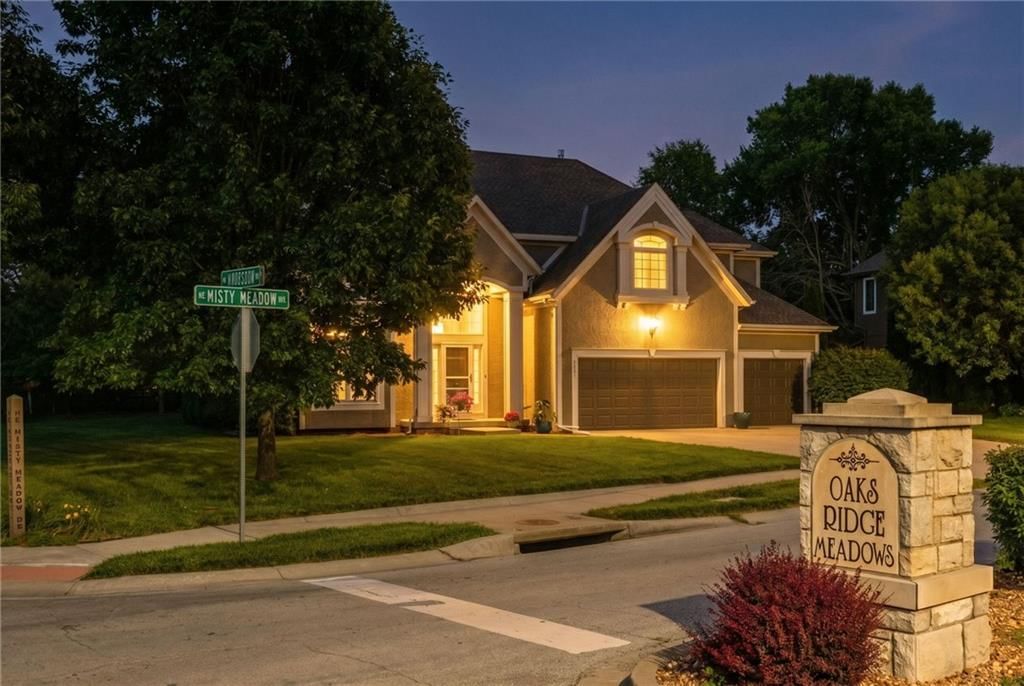 249 NE Misty Meadow Drive — photo 4