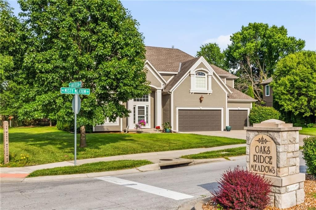 249 NE Misty Meadow Drive — photo 13