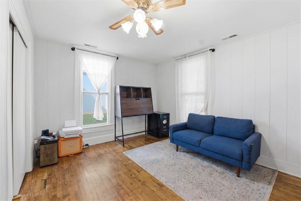 304 E Forest Street — photo 12