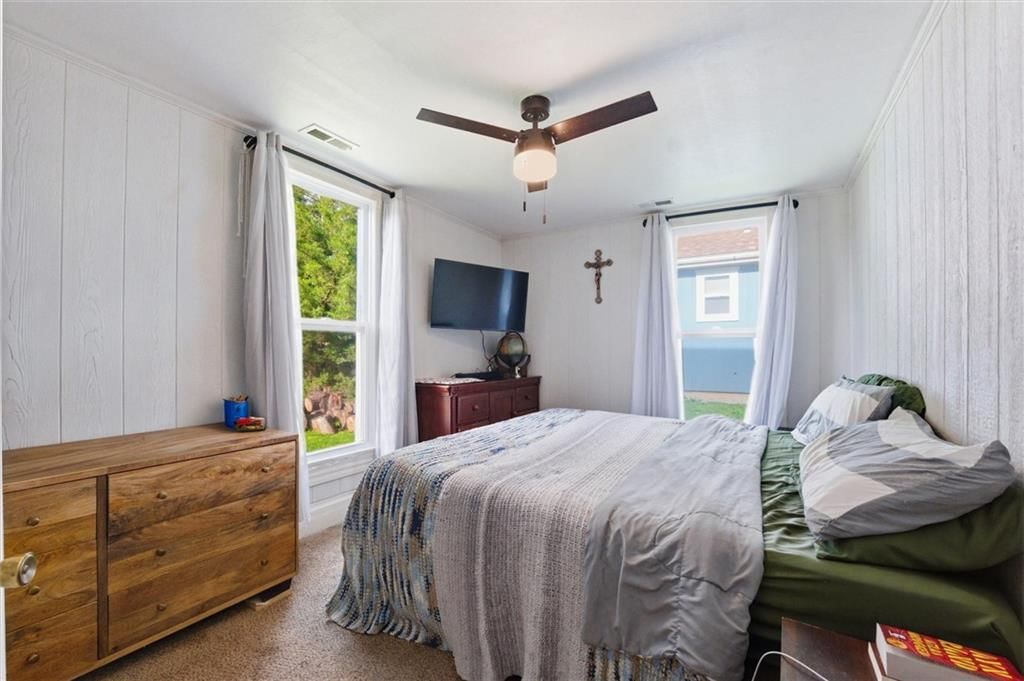 304 E Forest Street — photo 14