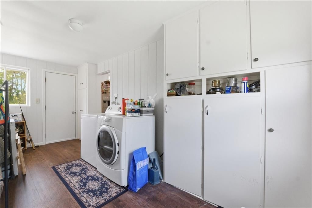 304 E Forest Street — photo 16