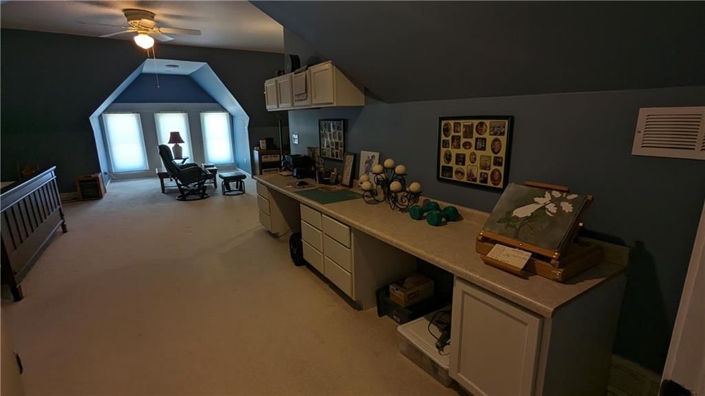 433 W State Street — photo 65
