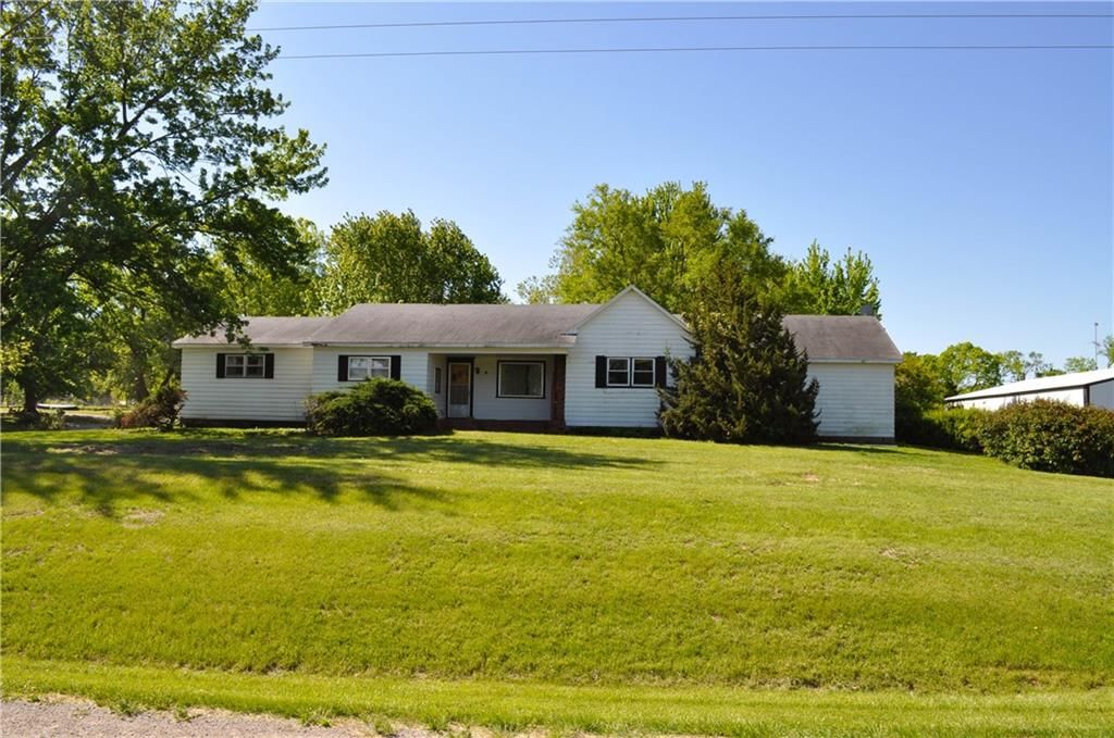 214 N Young Avenue, King City, MO