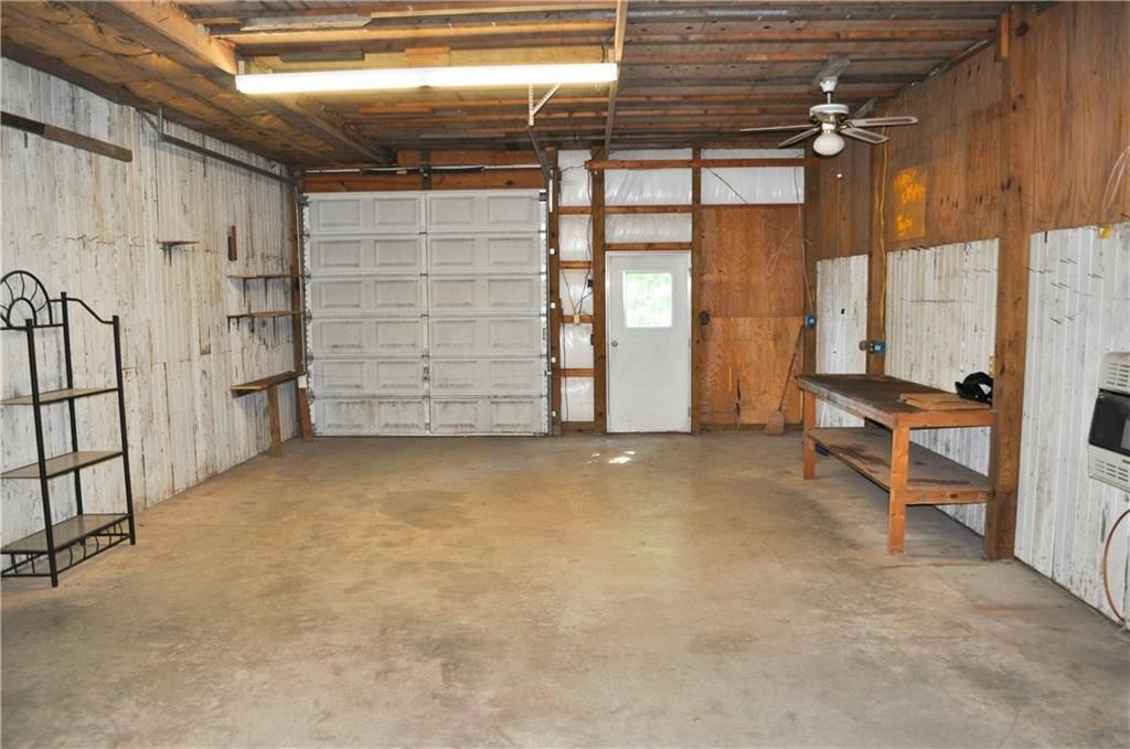 214 N Young Avenue — photo 7