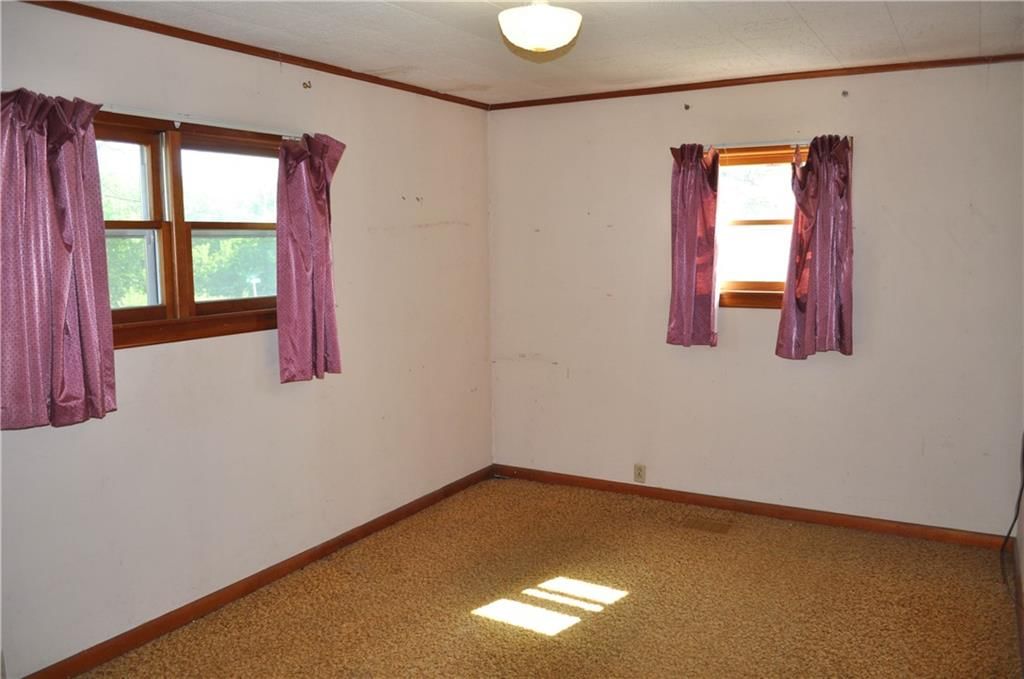 214 N Young Avenue — photo 17