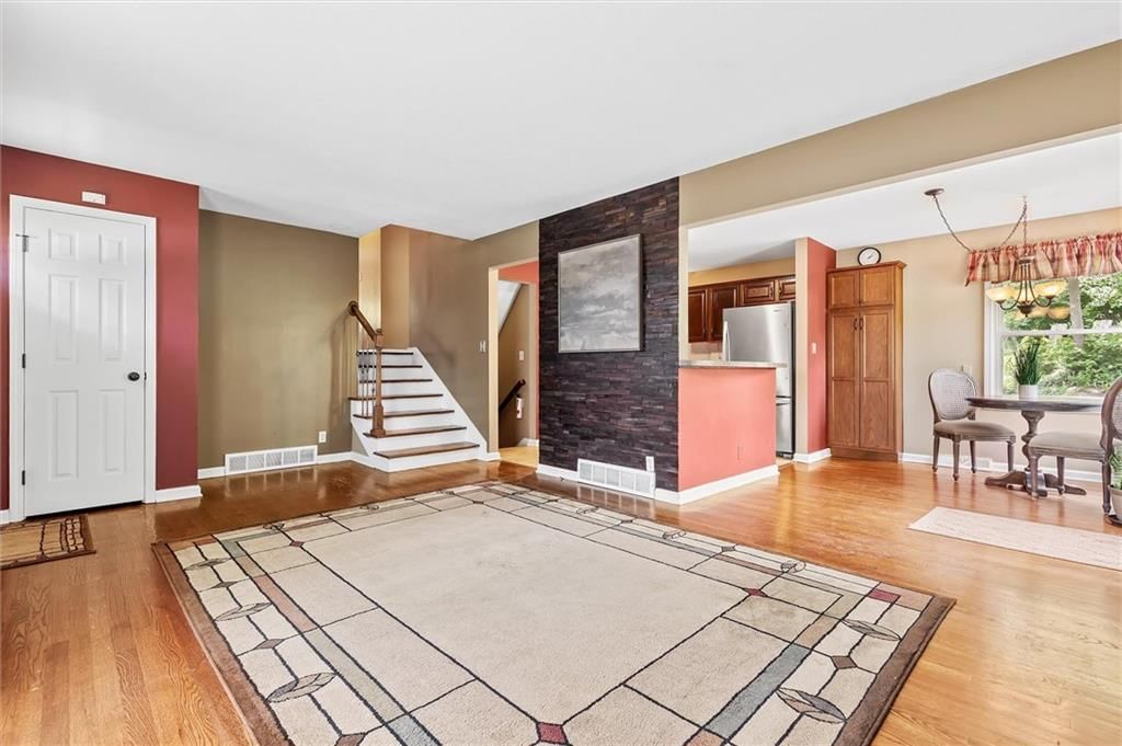 506 Moss Avenue — photo 3