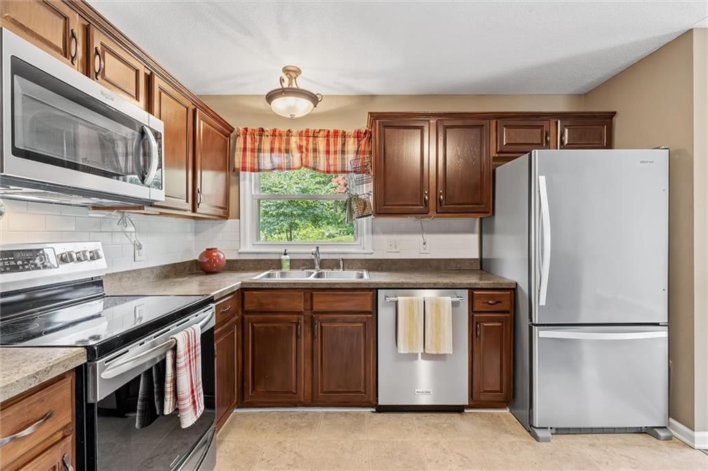 506 Moss Avenue — photo 10
