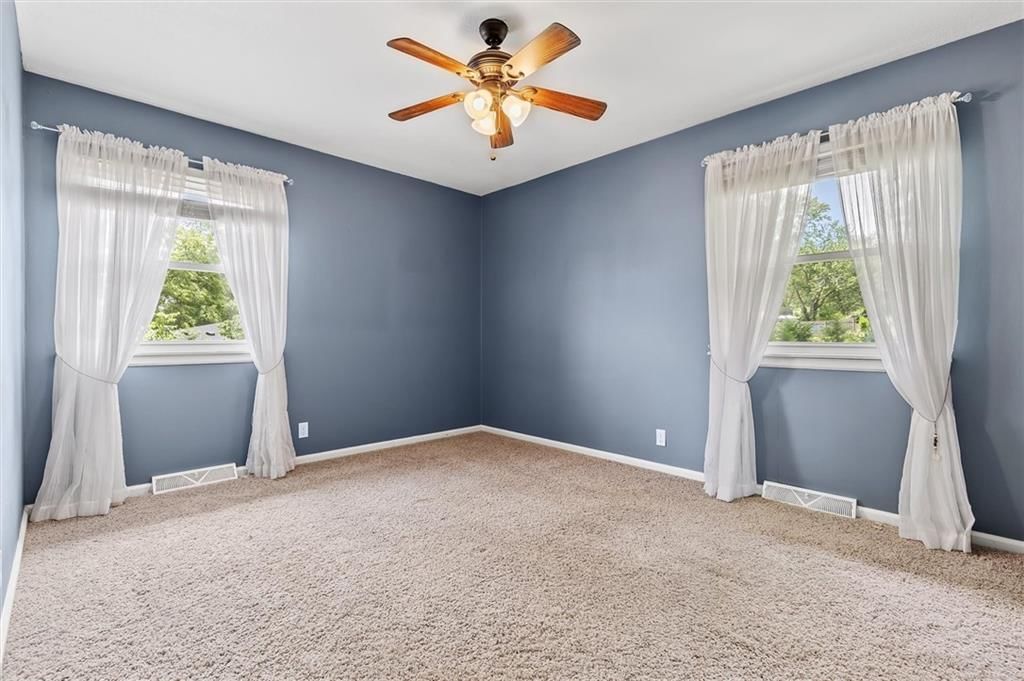 506 Moss Avenue — photo 17
