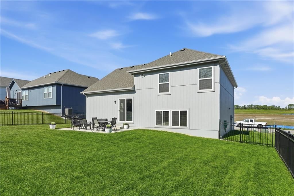 3517 SE Corbin Drive — photo 39