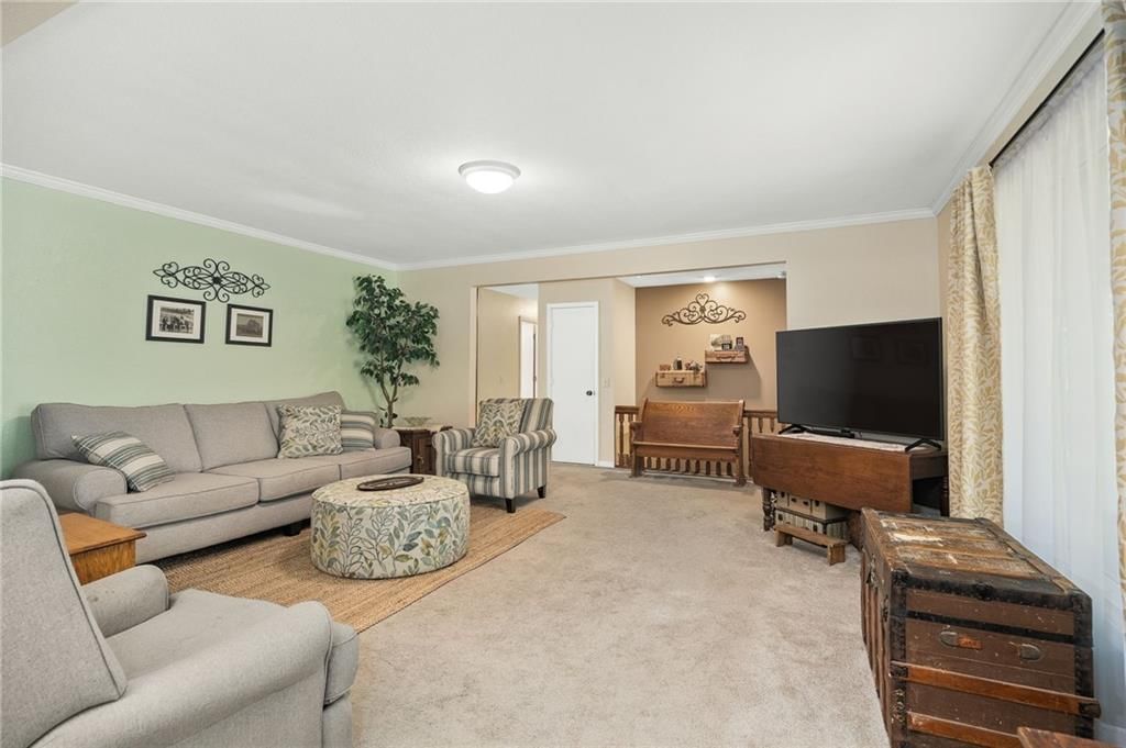 5703 SE Meadow Oak Terrace — photo 9