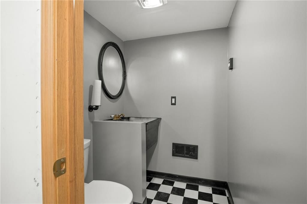 5703 SE Meadow Oak Terrace — photo 39