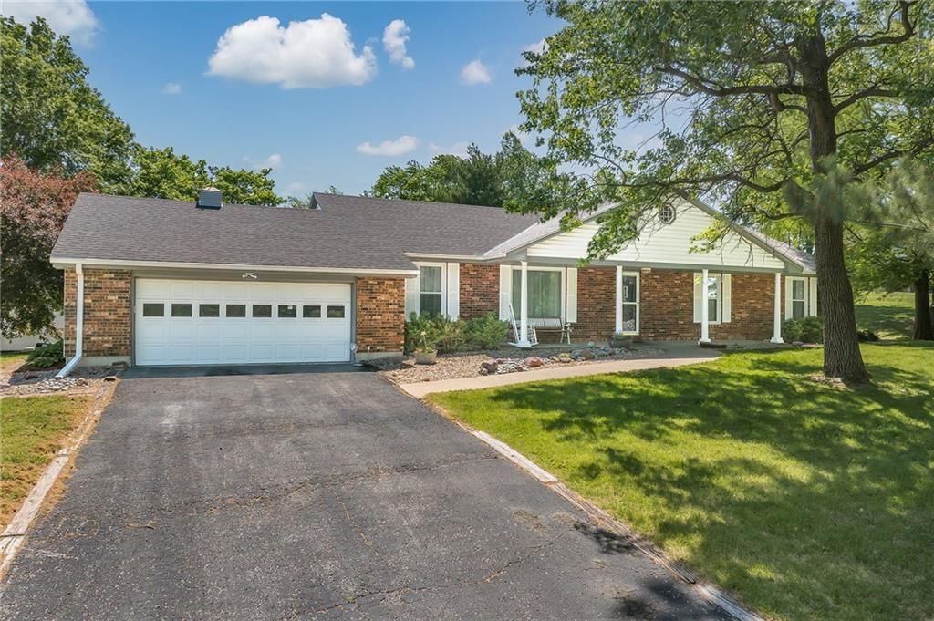 5703 SE Meadow Oak Terrace — photo 42