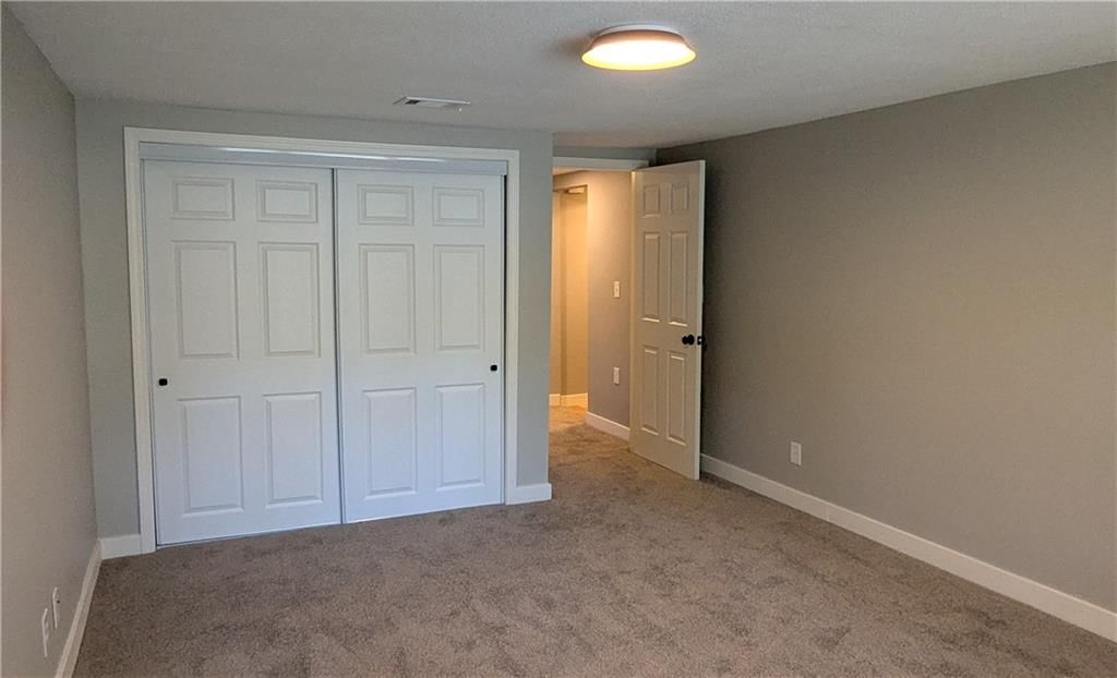 5335 Maple Street — photo 13