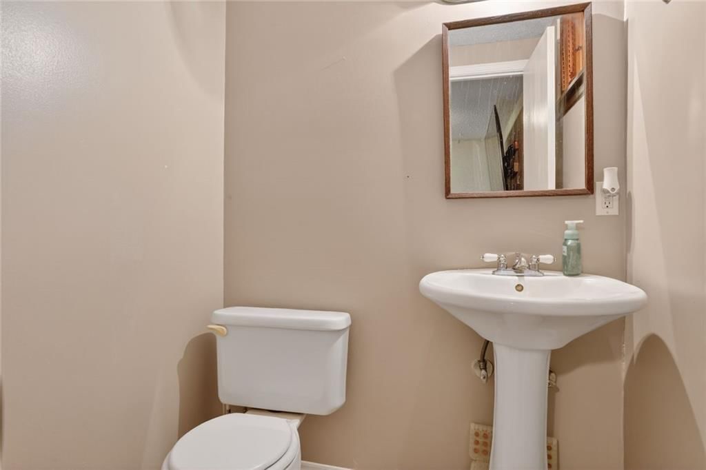 134 S 3rd Court — photo 18