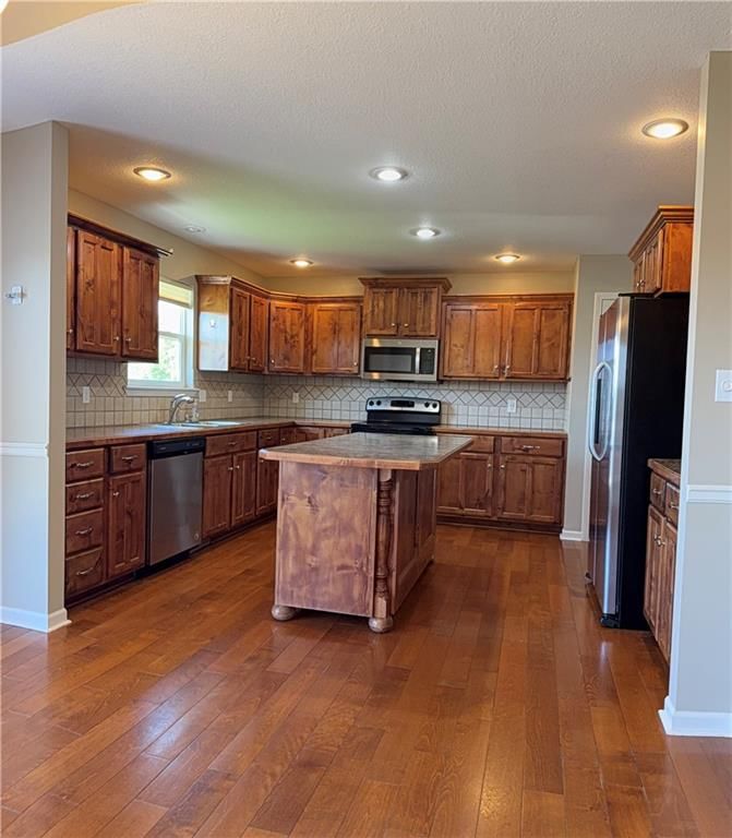 2411 Shenandoah Drive — photo 14