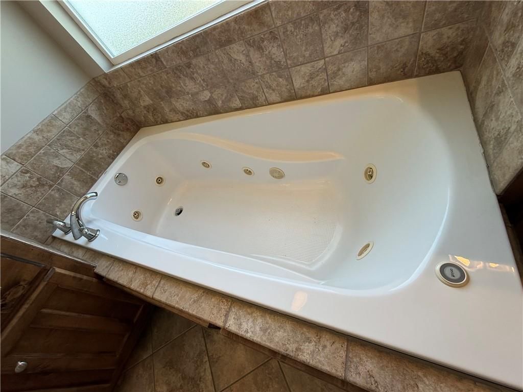 2411 Shenandoah Drive — photo 29