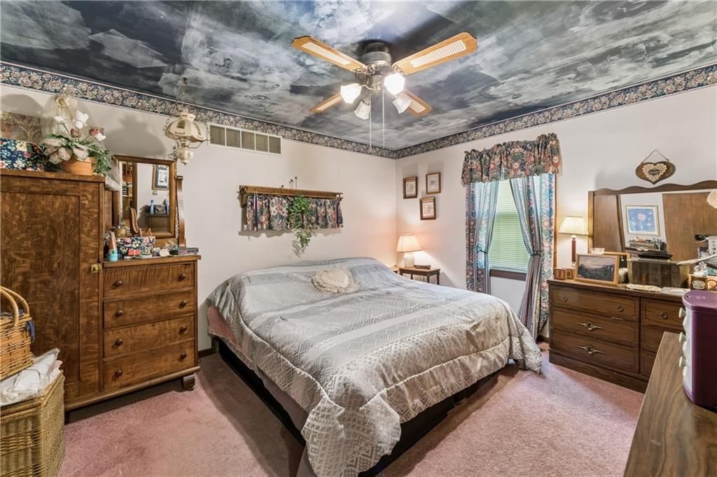 1015 S Saint Louis Street — photo 20