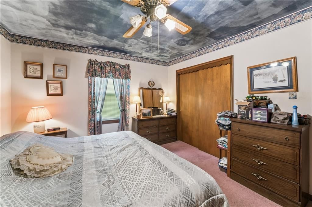 1015 S Saint Louis Street — photo 22