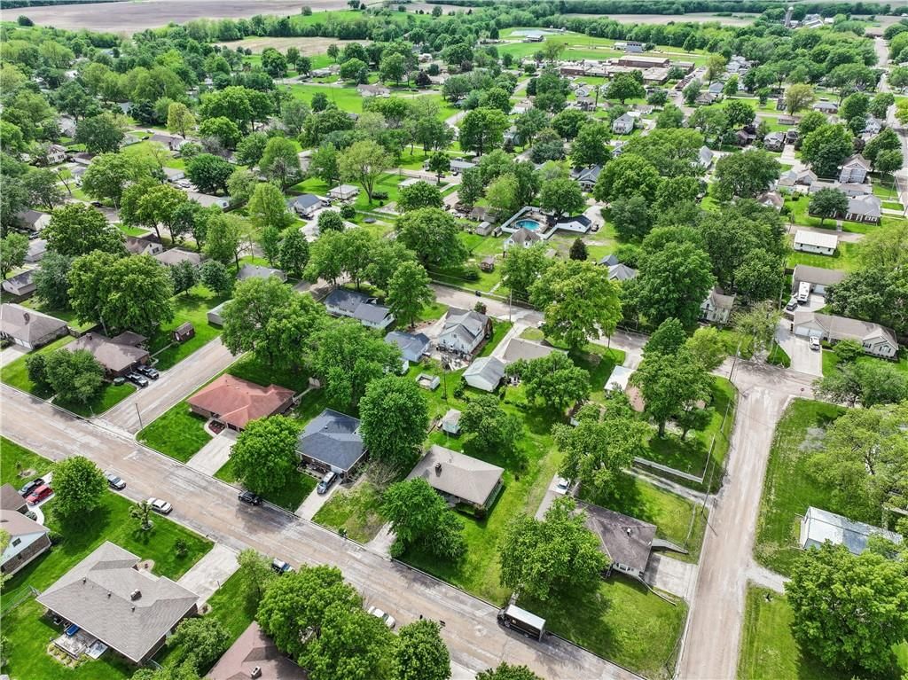 1015 S Saint Louis Street — photo 47