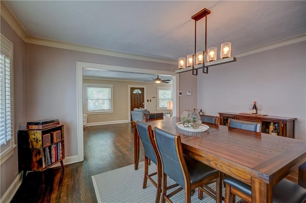 5833 Oak Street — photo 12