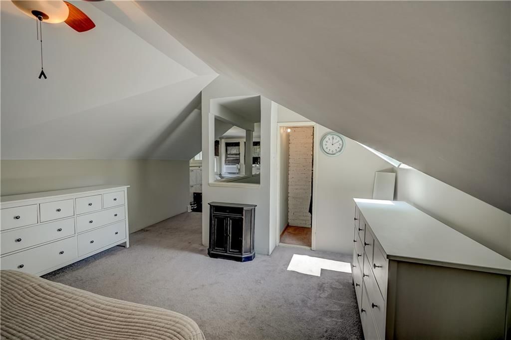 5833 Oak Street — photo 35