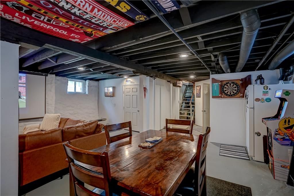 5833 Oak Street — photo 41