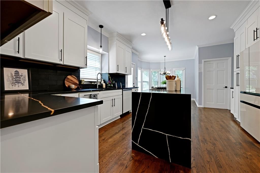 5005 W 131st Street — photo 16
