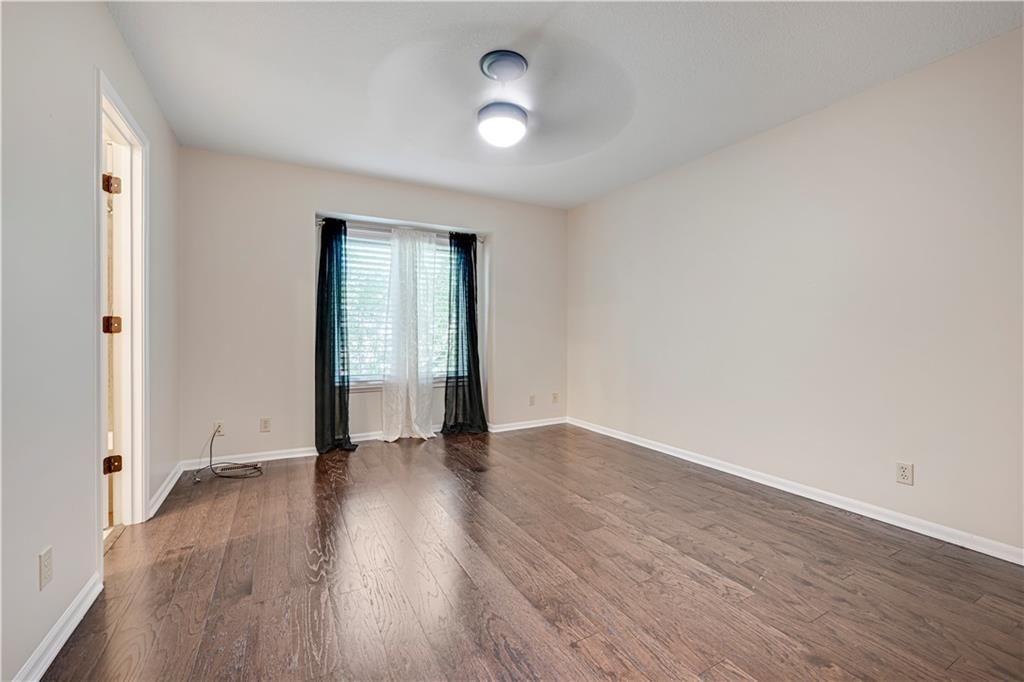 5005 W 131st Street — photo 26