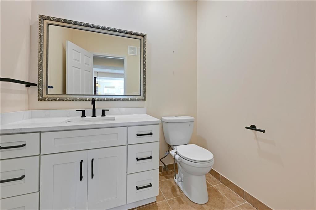 5005 W 131st Street — photo 40