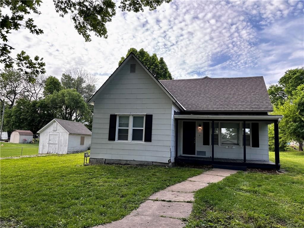 317 E Pine Street — photo 2