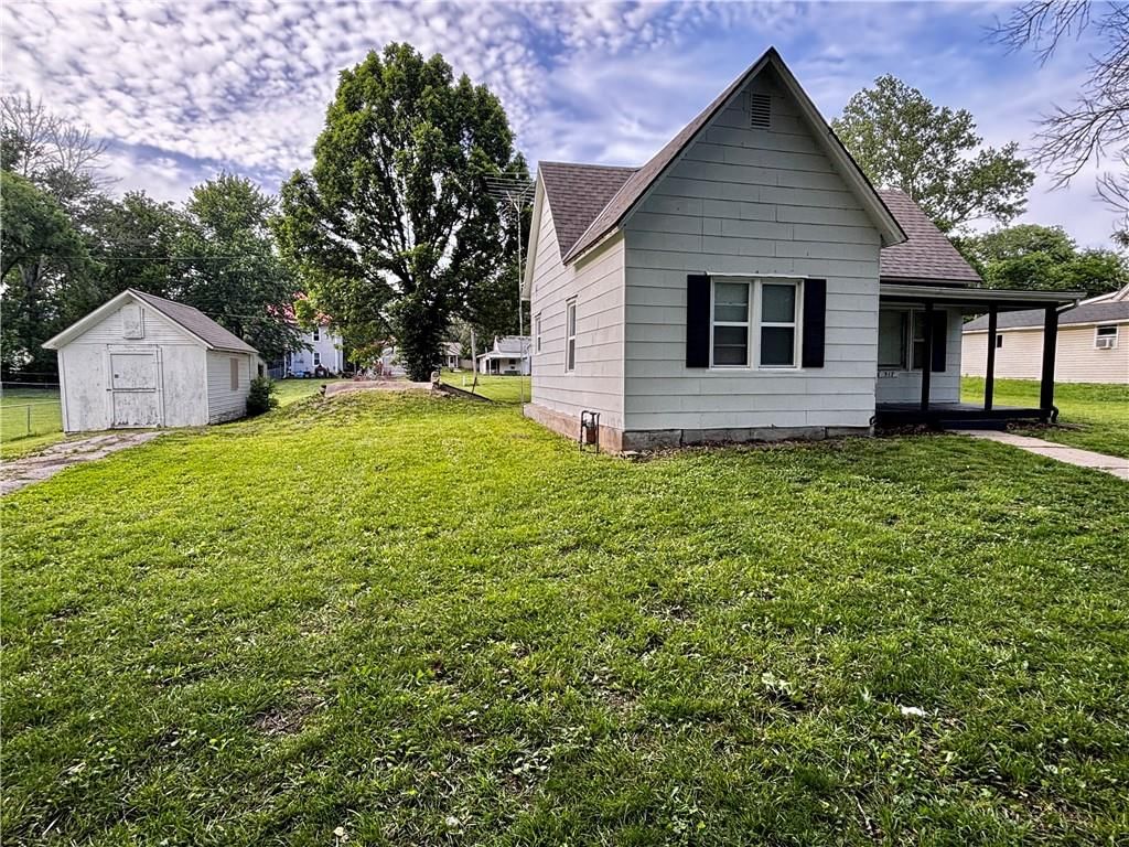 317 E Pine Street — photo 3