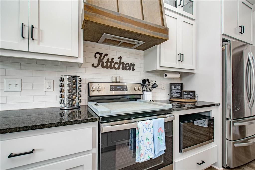 1005 SE Wood Ridge Court — photo 14