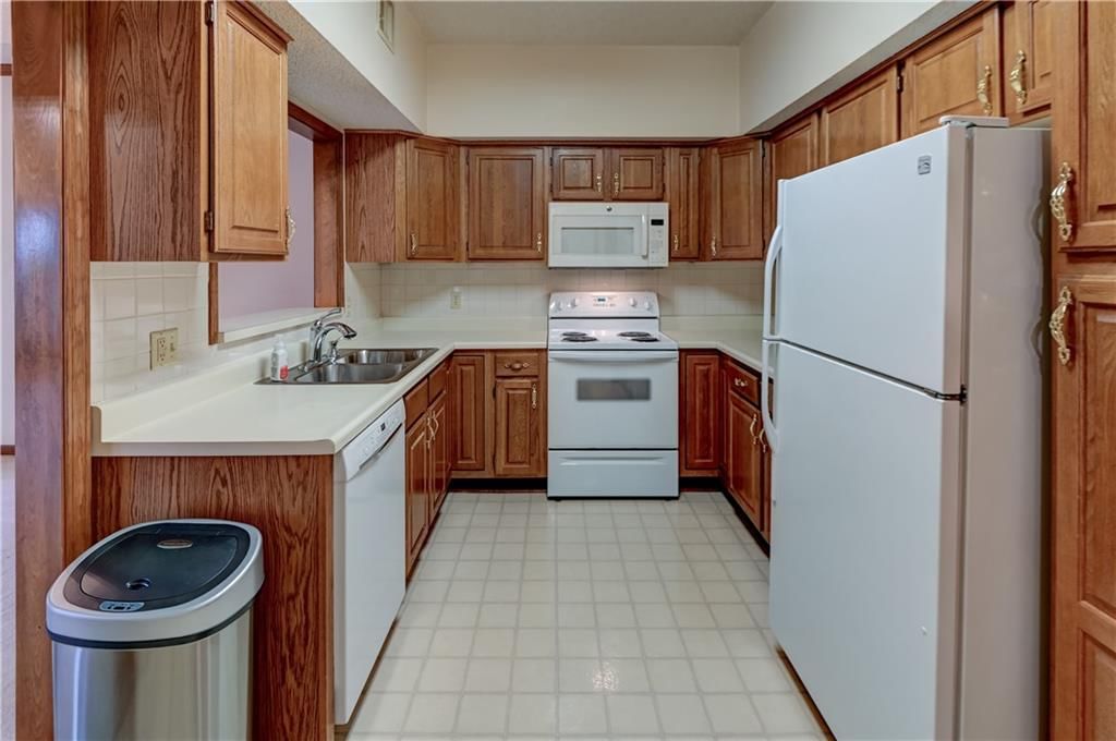 17800 E Bolger Road — photo 45