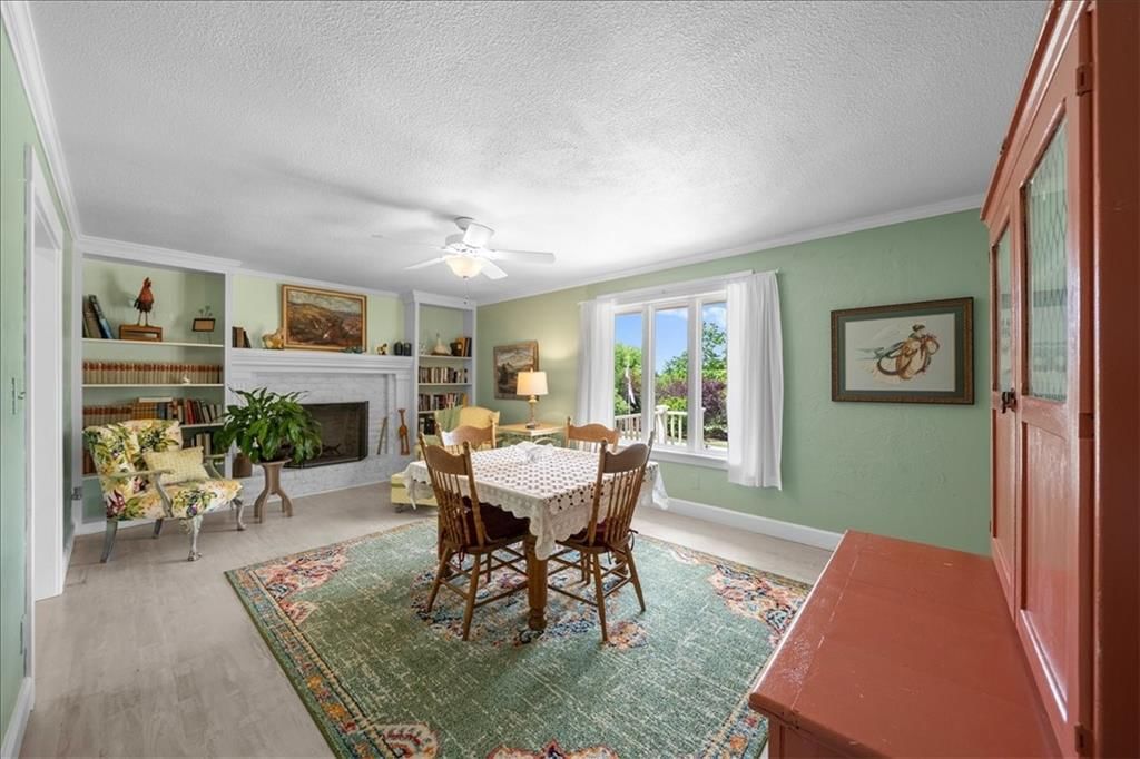 28639 Hospital Drive — photo 16