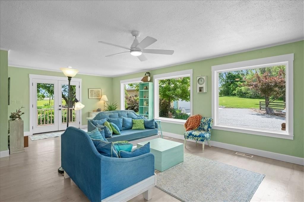 28639 Hospital Drive — photo 20